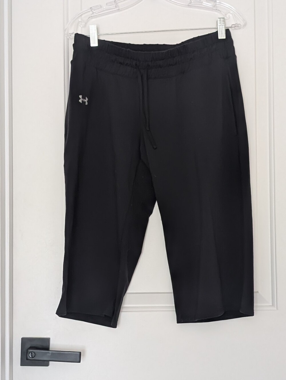 UNDER ARMOUR | All Season Wide leg Cropped Pants | Women's Size Small
